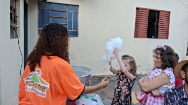 Foto 33: Festa Junina no Centro Comunitário e Guri