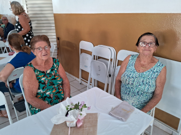Foto 49: Chá da tarde em homenagem as MÃES da Terceira Idade