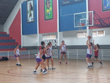 Foto 36: Torneio de Basquete Feminino Master em Comemoração ao Dia Internacional da Mulher