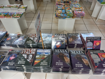 Foto 6: Cultura realiza mais uma Feira do livro