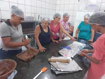 Foto 38: Oficina de Fabricação de Ovos de Páscoa