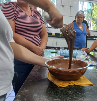 Foto 12: Oficina de Fabricação de Ovos de Páscoa