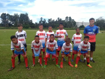 Foto 1: Jovens atletas do Clube Atlético Quatá se destacam no Futebol Nacional