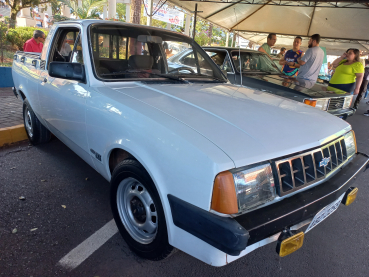 Foto 27: EXPOSIÇÃO DE CARROS ANTIGOS