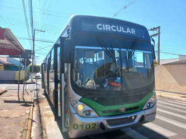 Foto 15: Ônibus circular de Quatá atinge 33 mil passageiros em 5 meses de implantação