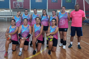 Foto 2: 1º Festival de Voleibol Master 30+ Feminino em Quatá