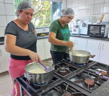 Foto 86: Oficina de Fabricação de Ovos de Páscoa