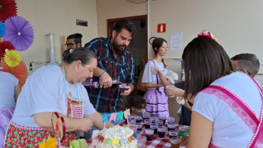 Foto 32: Festa Junina no Centro Comunitário e Guri