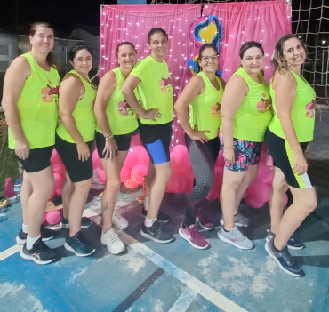 Foto 60: Aulão de Zumba em prestígio às Mulheres