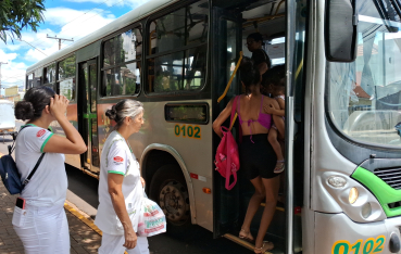 Foto 1: Ônibus circular de Quatá atinge 33 mil passageiros em 5 meses de implantação