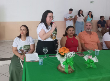 Foto 28: Escola Gagliardi e Secretaria de Agricultura e Meio Ambiente realizam formatura dos alunos participantes do Projeto 