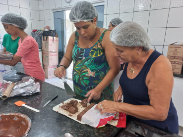 Foto 39: Oficina de Fabricação de Ovos de Páscoa