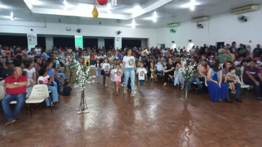 Foto 17: Escola Gagliardi e Secretaria de Agricultura e Meio Ambiente realizam formatura dos alunos participantes do Projeto 