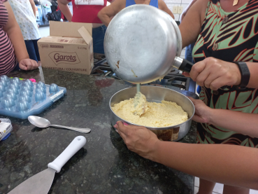 Foto 11: Oficina de Fabricação de Ovos de Páscoa