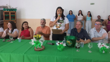 Foto 40: Escola Gagliardi e Secretaria de Agricultura e Meio Ambiente realizam formatura dos alunos participantes do Projeto 