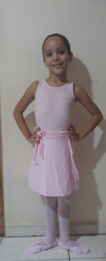Foto 9: Entrega de uniformes de Ballet