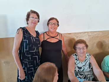 Foto 13: Chá da tarde em homenagem as MÃES da Terceira Idade