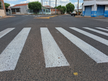 Foto 26: Sinalização reforçada: Quatá investe na segurança do trânsito