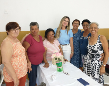 Foto 2: Café da Tarde especial celebra o Mês da Mulher com o Grupo da Melhor Idade