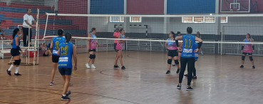 Foto 21: 1º Festival de Voleibol Master 30+ Feminino em Quatá