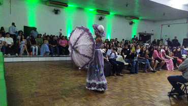 Foto 34: Moda e consciência ambiental é destaque em desfile da Etec