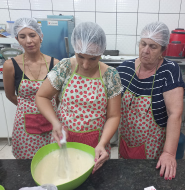 Foto 15: Delícias de Natal: Curso de Panetone e Bolachinhas Natalinas