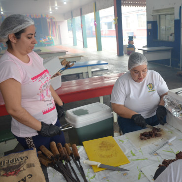 Foto 147: Churrasco marca as comemorações alusivas ao Dia das Crianças