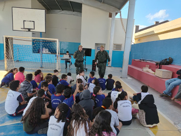 Foto 8: Palestra de conscientização sobre o combate ao tráfico de animais silvestres