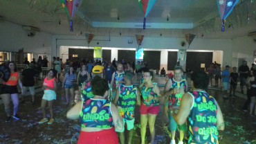 Foto 30: Carnaval 2025 em Quatá promoveu 5 dias de folia com marchinhas, pagode, axé e matinê