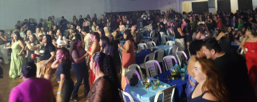 Foto 256: Funcionários Municipais de Quatá são homenageados com festa