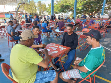 Foto 1: Torneio de Truco é realizado em comemoração ao Dia do Trabalhador