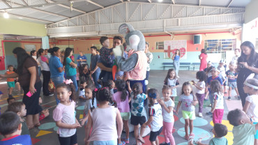 Foto 157: Entrega de Ovos de Páscoa 2025