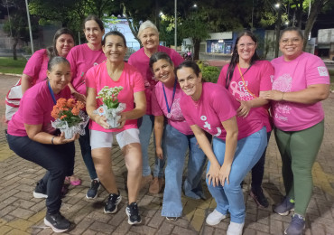 Foto 21: Caminhada e Passeio Ciclístico em prol do Outubro Rosa