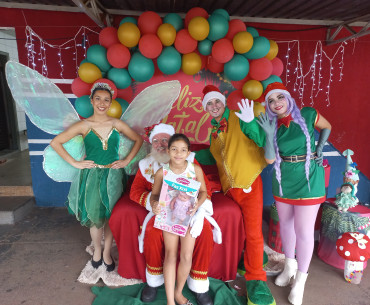 Foto 69: Especial de Natal: entrega de brinquedos