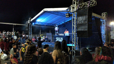 Foto 143: Julinão Caipira atrai centenas de pessoas