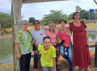 Foto 19: Passeio em comemoração ao Dia Internacional do Idoso