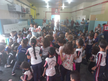 Foto 122: Entrega de Ovos de Páscoa 2025