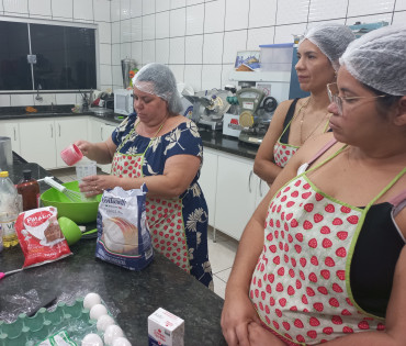 Foto 6: Delícias de Natal: Curso de Panetone e Bolachinhas Natalinas