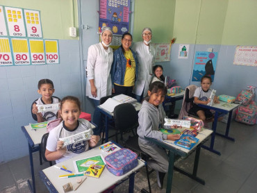 Foto 35: Saúde Bucal vai até as Escolas Municipais e particulares de Quatá
