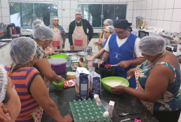 Foto 29: Delícias de Natal: Curso de Panetone e Bolachinhas Natalinas