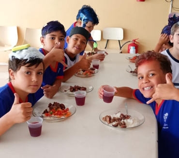 Foto 232: Churrasco marca as comemorações alusivas ao Dia das Crianças