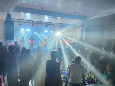 Foto 252: Funcionários Municipais de Quatá são homenageados com festa