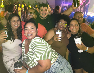 Foto 281: Funcionários Municipais de Quatá são homenageados com festa