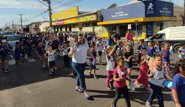 Foto 101: Alunos e usuários recebem orientações sobre prevenção e controle do diabetes 