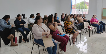 Foto 14: Funcionários participam de capacitação sobre o Estatuto da Criança e do Adolescente e violência sexual