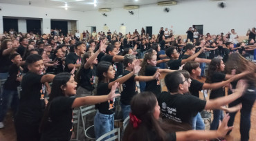 Foto 242: Alunos dos 5º anos de Escolas Municipais recebem certificado do Proerd