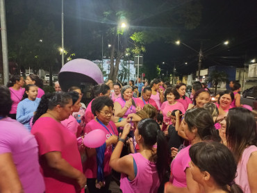 Foto 45: Caminhada e Passeio Ciclístico em prol do Outubro Rosa