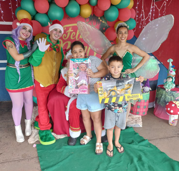Foto 85: Especial de Natal: entrega de brinquedos