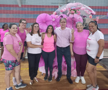 Foto 78: Aulão de Zumba e Ritmos: em especial ao Outubro Rosa!