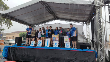 Foto 49: 5ª TVCom Running - Corrida de Pedestres em comemoração ao aniversário de Quatá